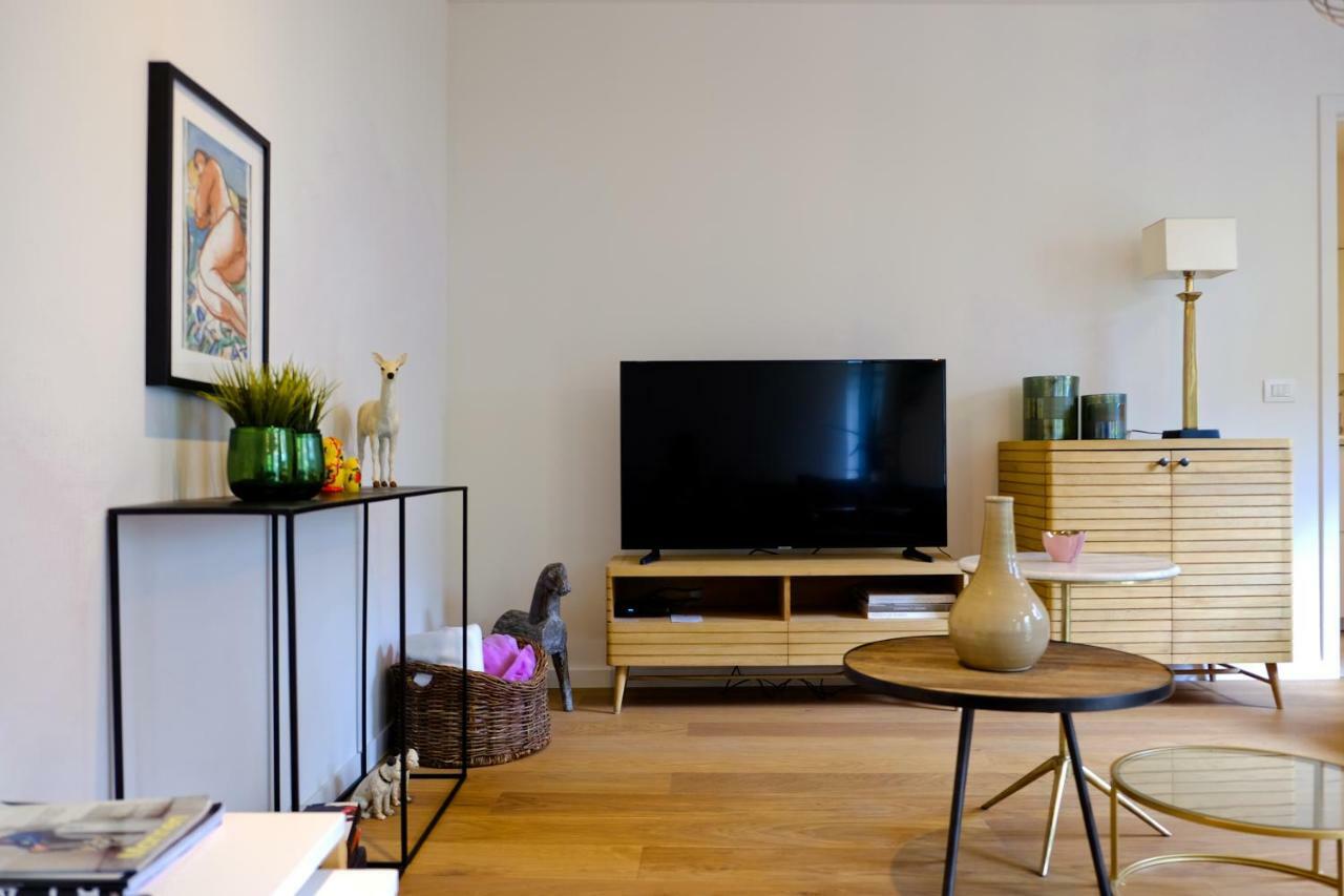 Modern Appartment In The Heart Of Gand Esterno foto